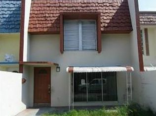6260 Highland Ct, North Lauderdale, FL 33068