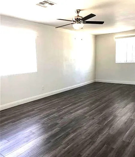 1518 El Segundo Ave — Photo 8
