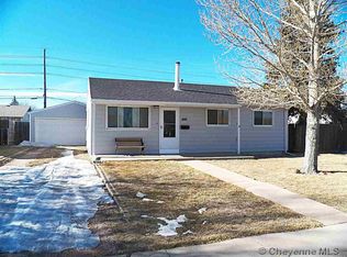 406 Stinson Ave, Cheyenne, WY 82007