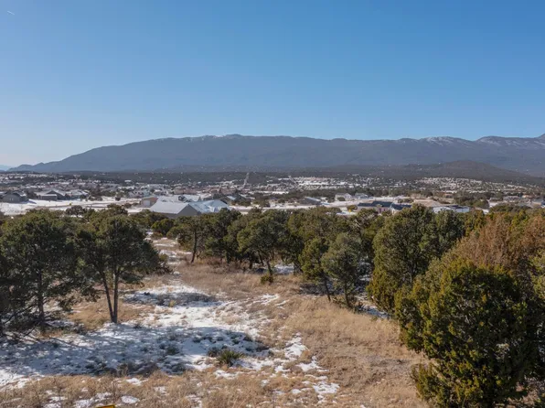 15 Majestic Loop, Tijeras, NM 87059