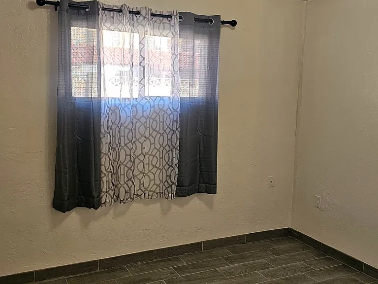 2138 E Turney Ave #A — Photo 19