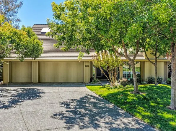 11380 Huntington Village Ln, Gold River, CA 95670