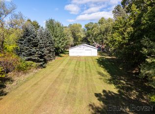 8698/8696 Nine Mile Rd NE, Rockford, MI 49341