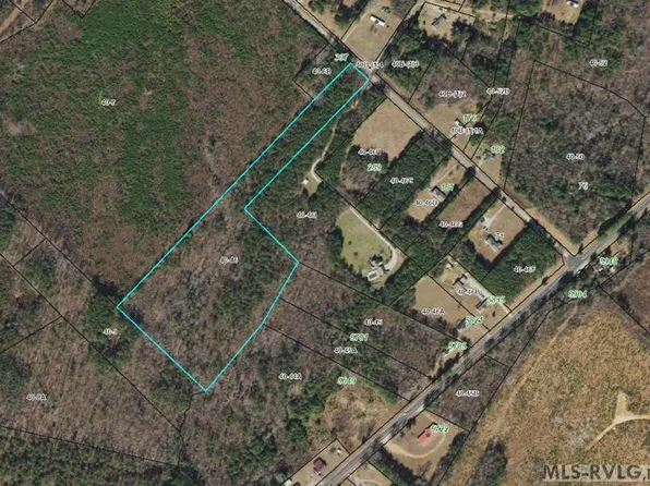 Tower Rd, Brodnax, VA 23920