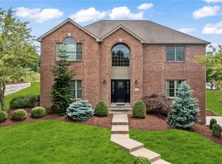 117 Oak Ridge Dr, Venetia, PA 15367