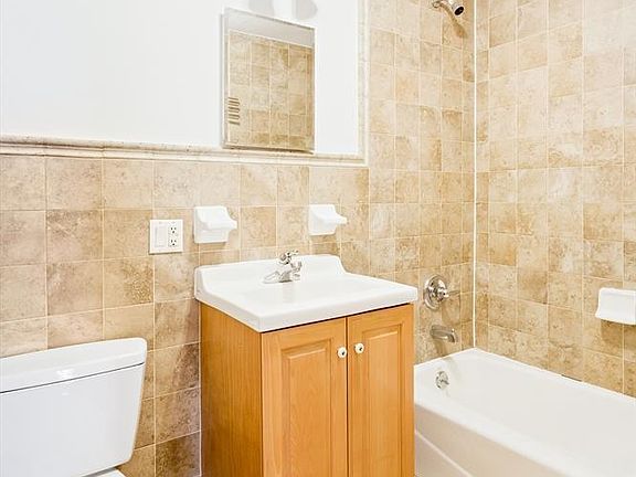 5th image of 592 5th Ave APT 3
