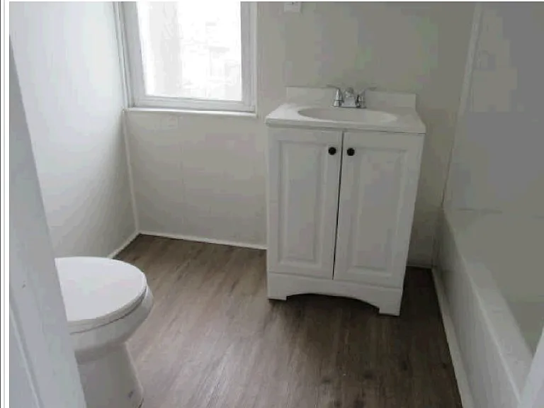 27 Grape St — Photo 10