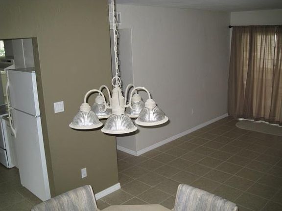 3rd image of 22263 Augusta Ave