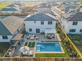 1501 McIntyre St, Galt, CA 95632
