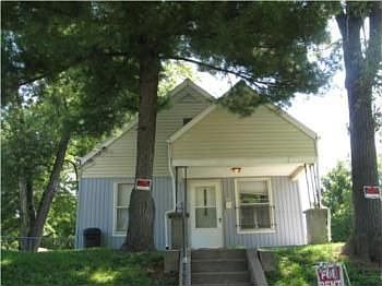 1st image of 2105 N 22nd St