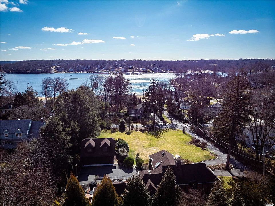 1st image of 312 Bay Ave