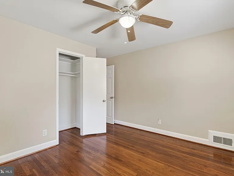 7216 Carol Ln — Photo 21