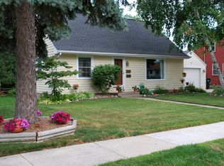 1044 4th Ave, Grafton, WI 53024