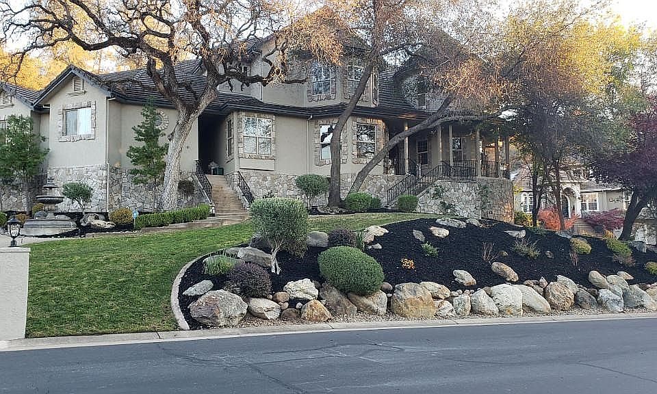 1st image of 2330 Clubhouse Dr