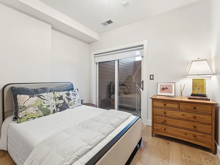 3435 14th St NW #3 — Photo 8