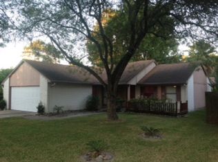2915 Kingfisher Dr, Humble, TX 77396
