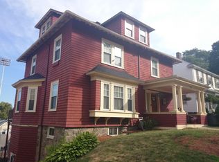 27 Maxfield St, West Roxbury, MA 02132