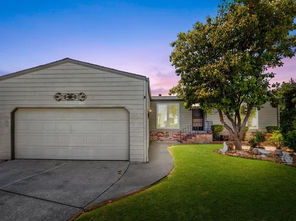 209 Shirley Court #116, Napa, CA 94558