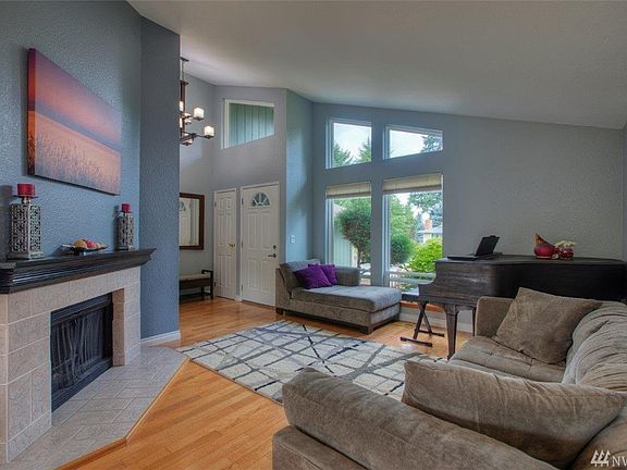 5th image of 2506 151st St E