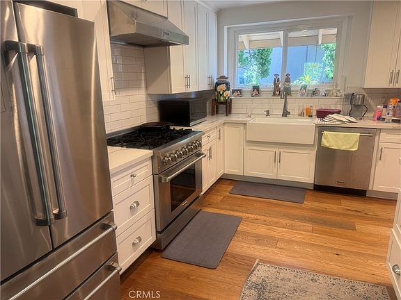 3rd image of 2126 W Rockinghorse Rd