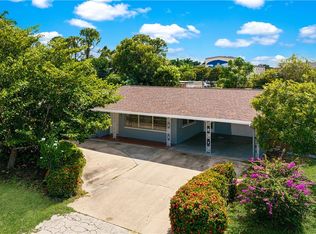 1450 Charles Rd, Fort Myers, FL 33919