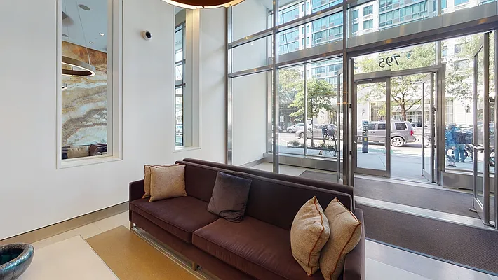 Rented by UDR | media 20