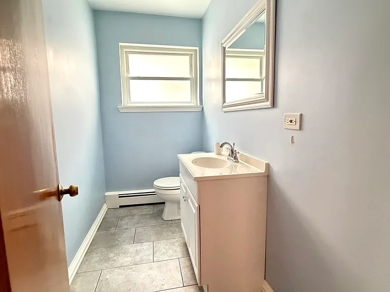 7732 W Addison St #1 — Photo 10