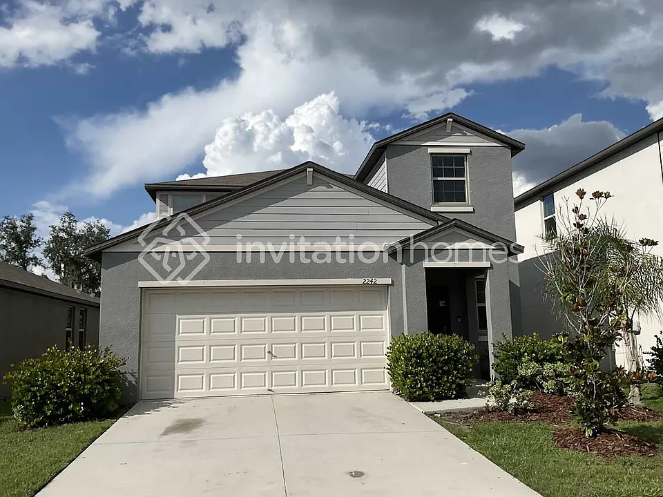 2242 Jungle Dr