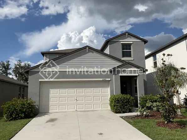 2242 Jungle Dr, Ruskin, FL 33570
