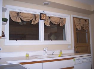 1317 Garden St, Park Ridge, IL 60068