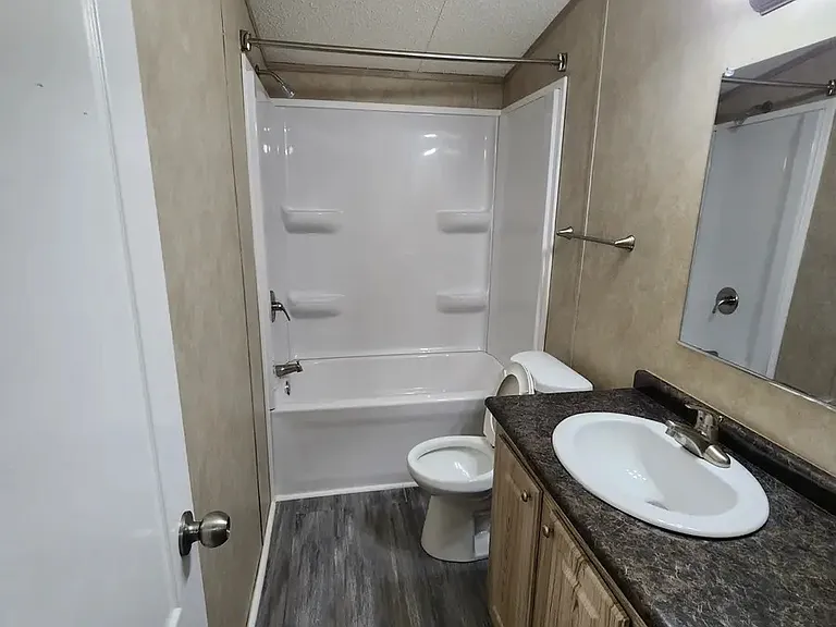 101 Stoney Creek Dr #15 — Photo 13