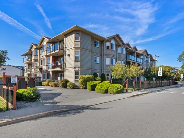 650 Dobson Rd #306, Duncan, BC V9L 2L7