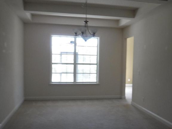 2nd image of 2211 Crystal Cove Dr