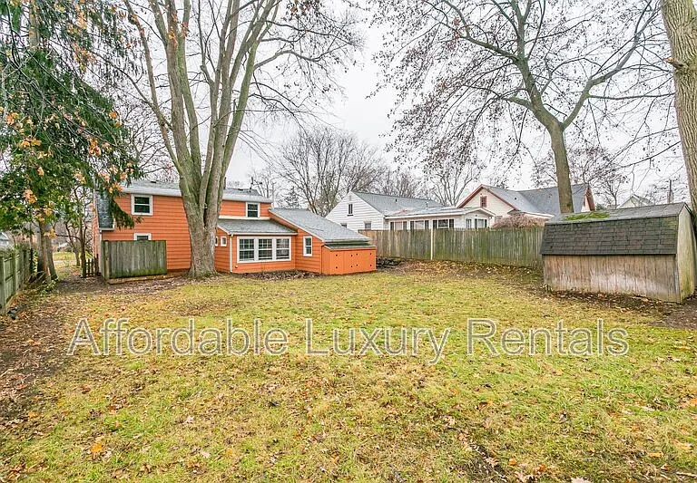 805 Landing Rd N — Photo 24