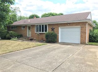 4518 11th St NW, Canton, OH 44708