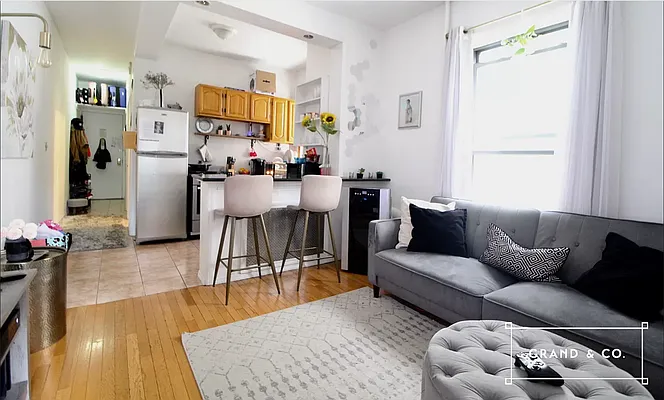 Rented by Grand & Co. | media 14