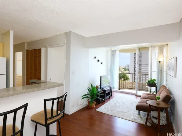 1535 Pensacola St APT 708, Honolulu, HI 96822