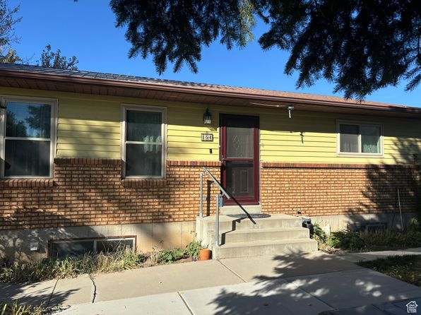 154 W 200 N, Mona, UT 84645