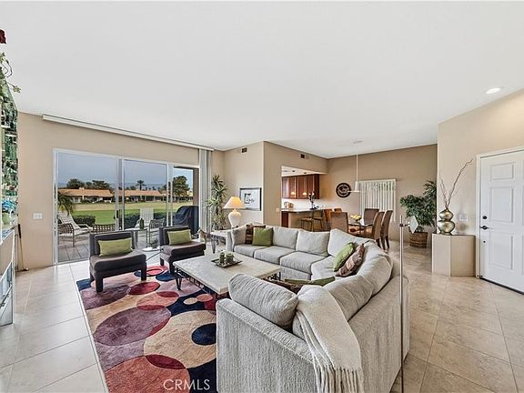 5th image of 42 La Costa Dr