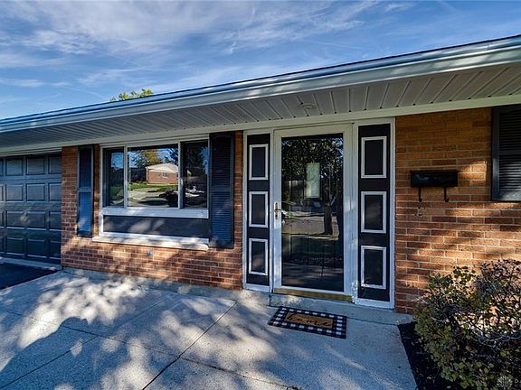 2nd image of 431 Orchard Hill Dr