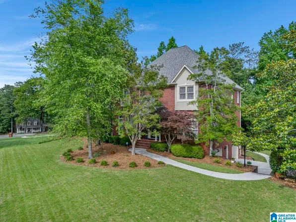 2900 Wedgewood Cir, Birmingham, AL 35242