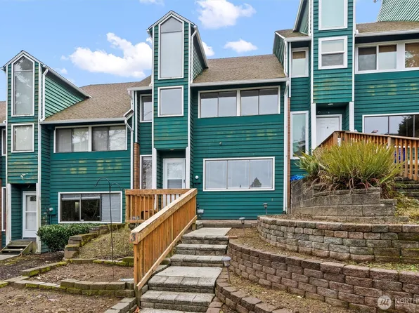 4404 Terrace Drive #3, Everett, WA 98203
