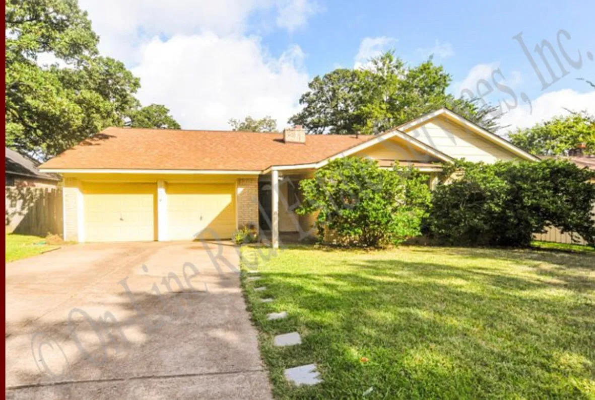 4 bed, 1688 sqft, $1,895 — Photo 1