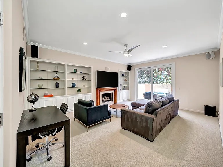 5302 Pacific Ave — Photo 46
