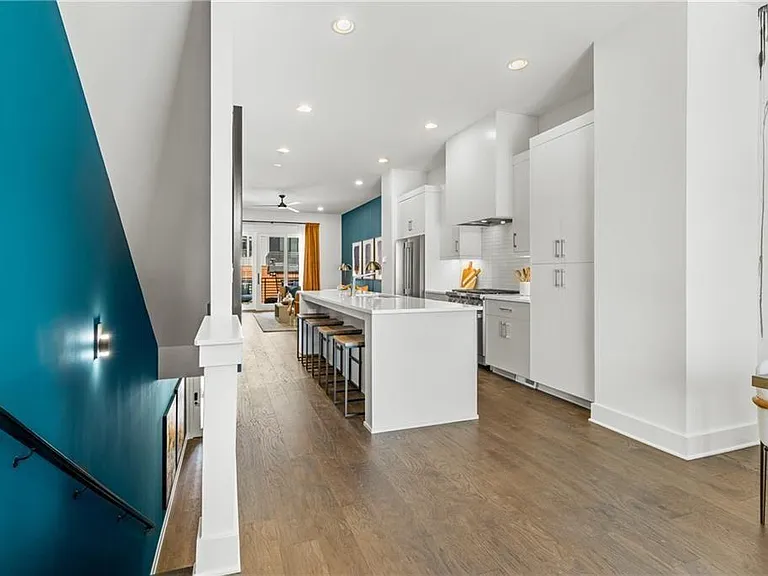 673 Ethel St NW — Photo 7