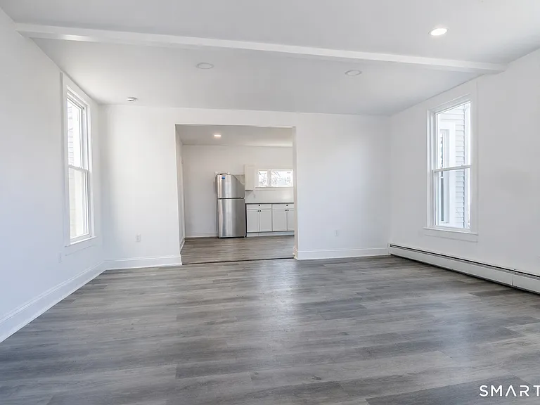 17 Sherman Ave #3 — Photo 6