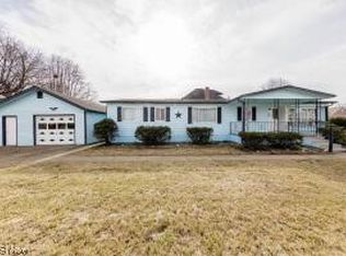 303 McClain Ave, Coshocton, OH