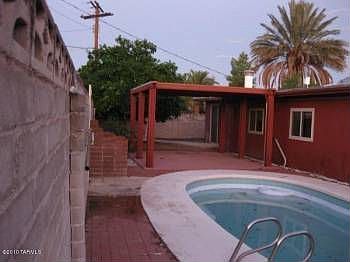 2nd image of 7302 E Calle Lugo