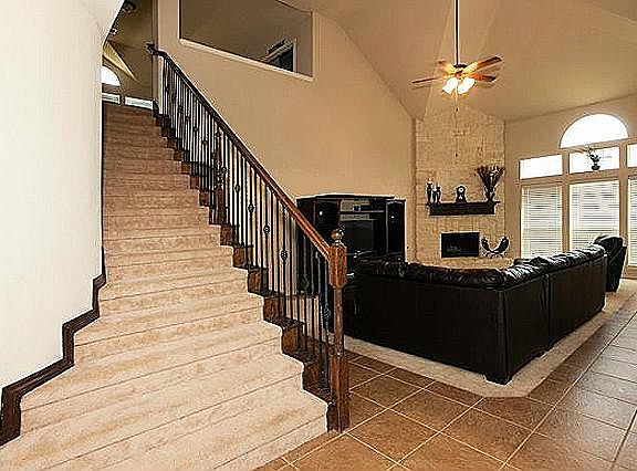 3rd image of 3411 Texas Dr