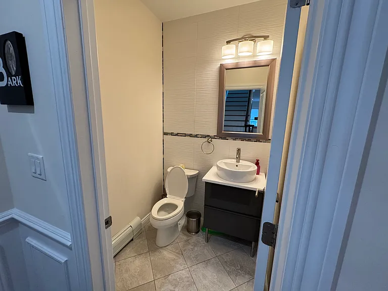 251 Marion Ave — Photo 11